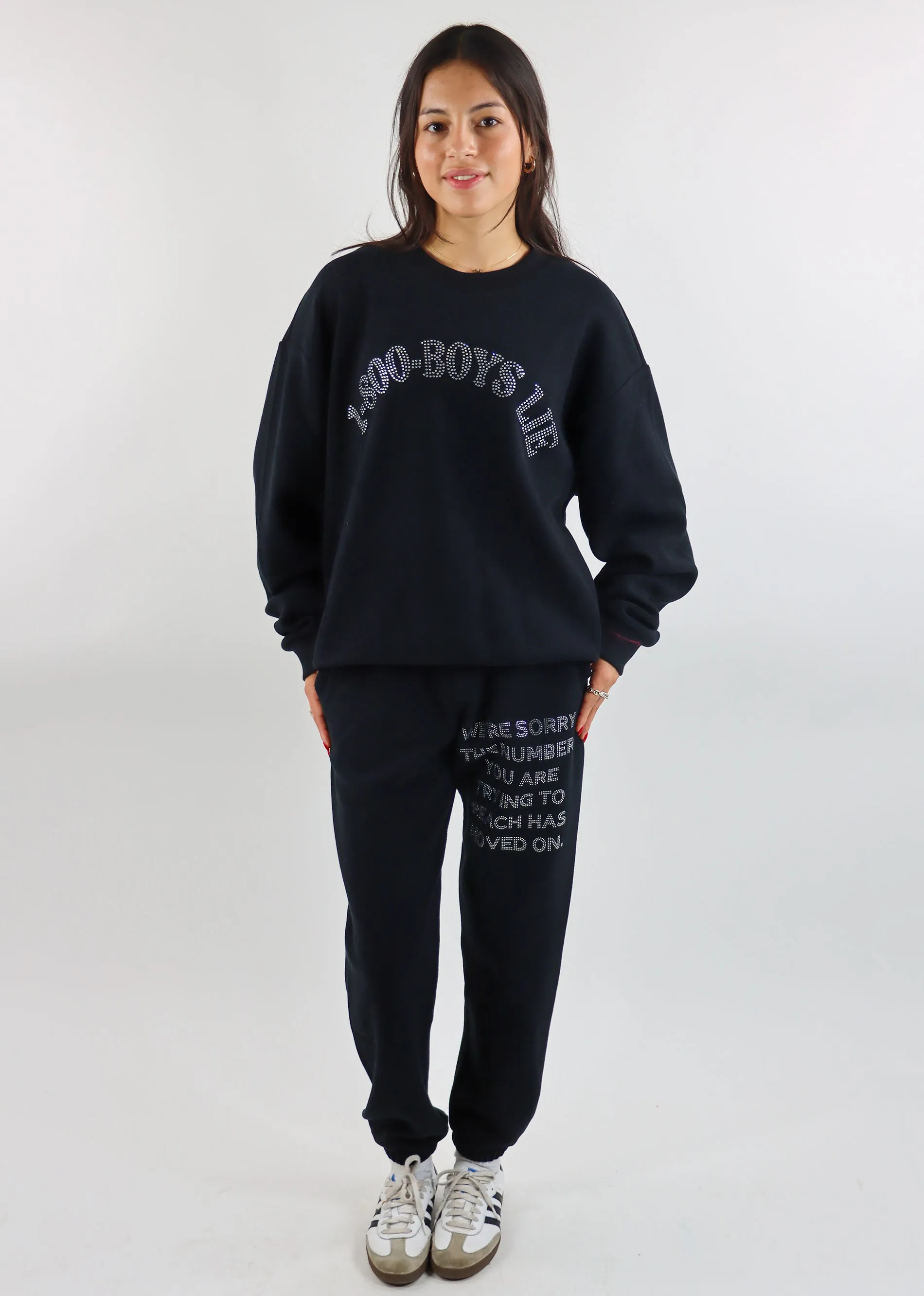 Boys Lie 1-800 Kara Remix Crewneck ★ Black