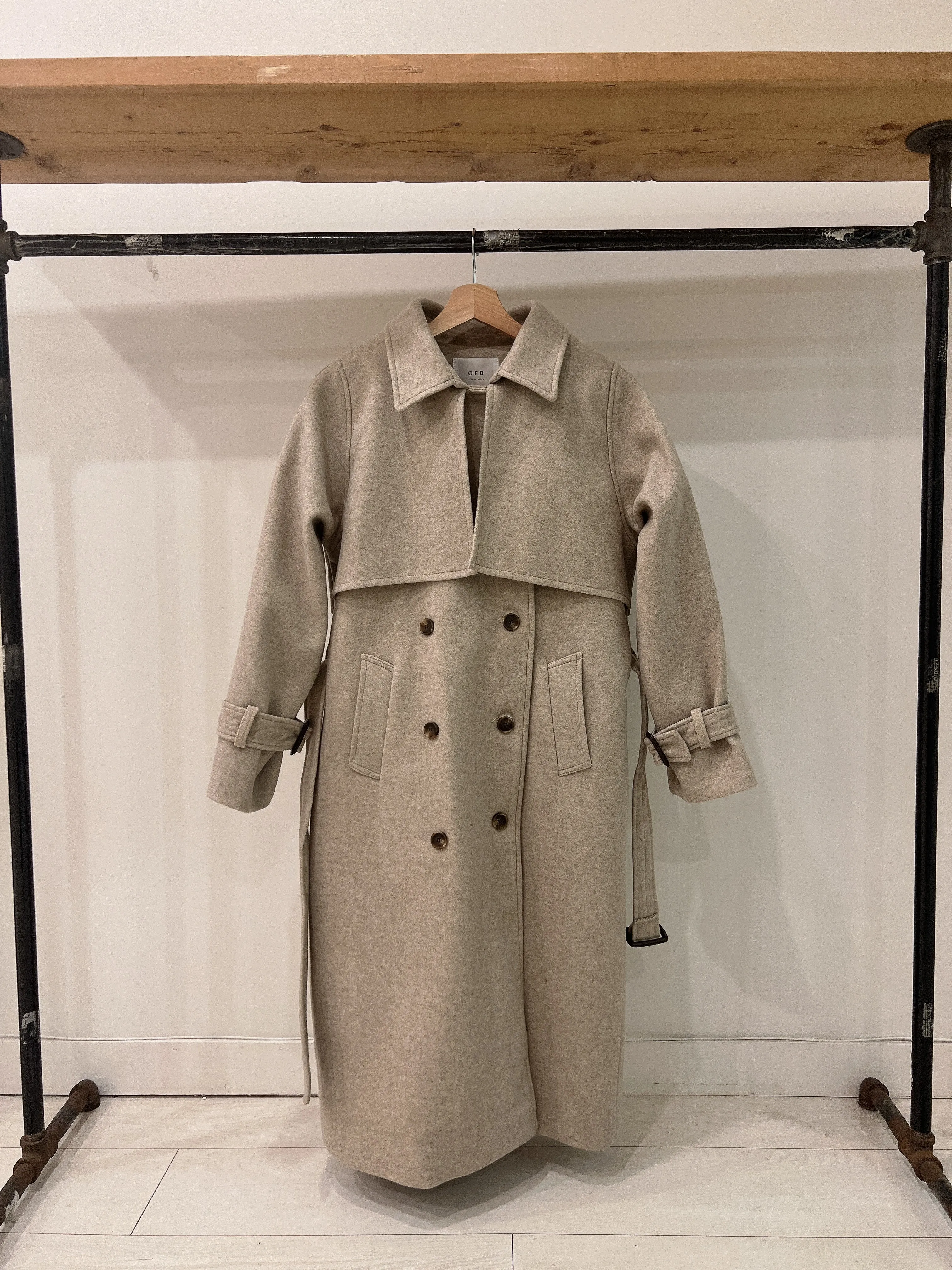 CHARLIE Trench coat