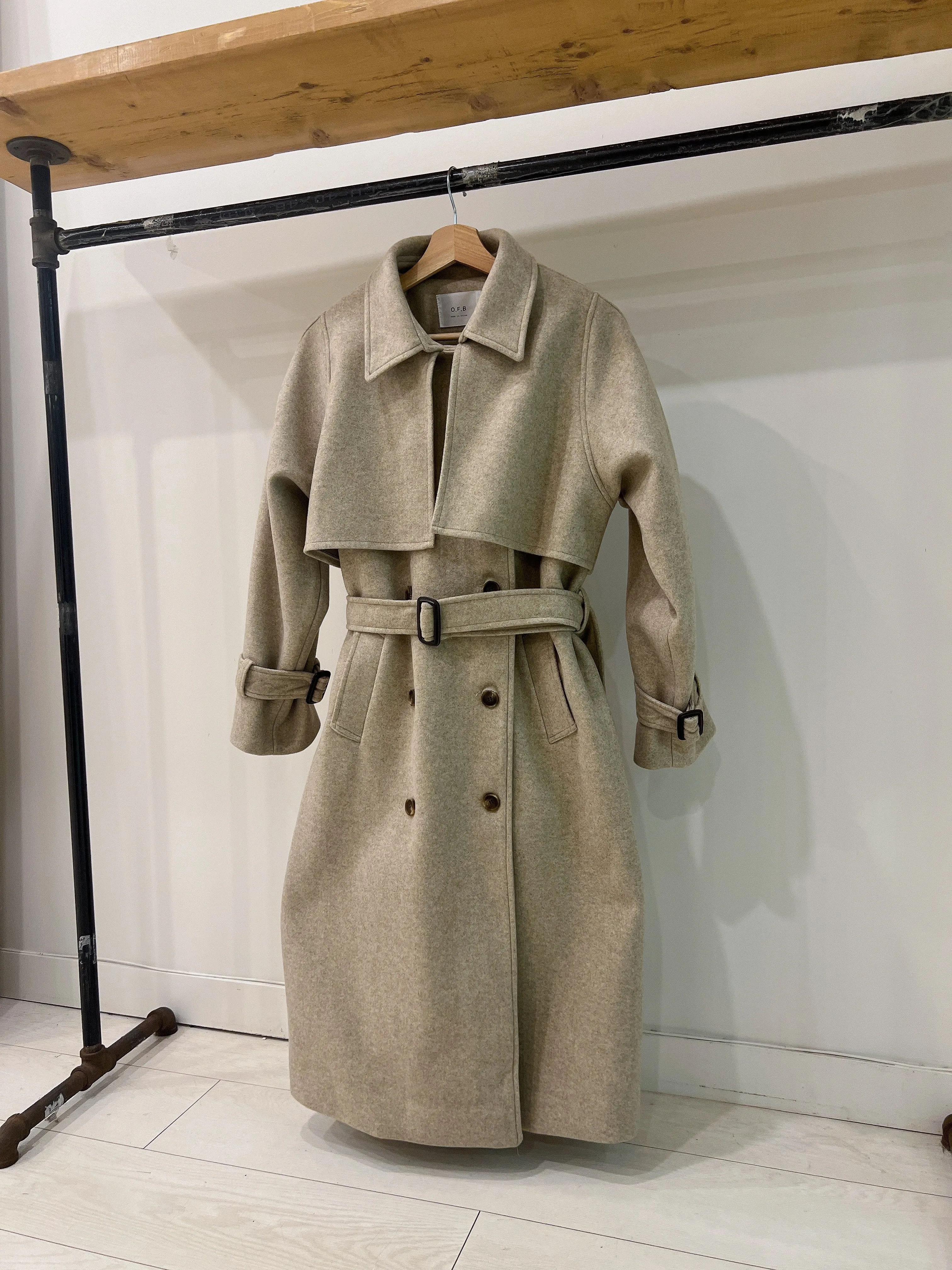 CHARLIE Trench coat