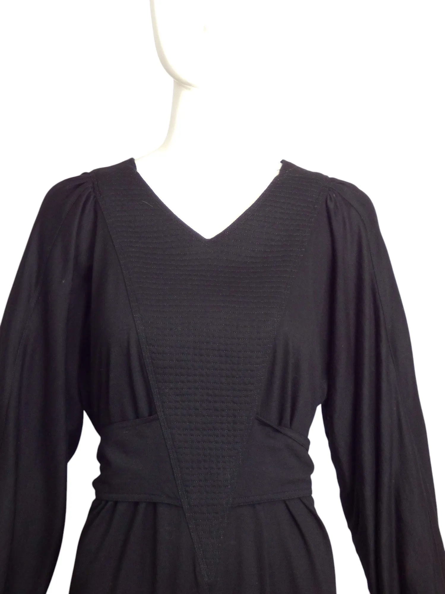 GEOFFREY BEENE - 1980s Black Knit Belted Dress, Size 8