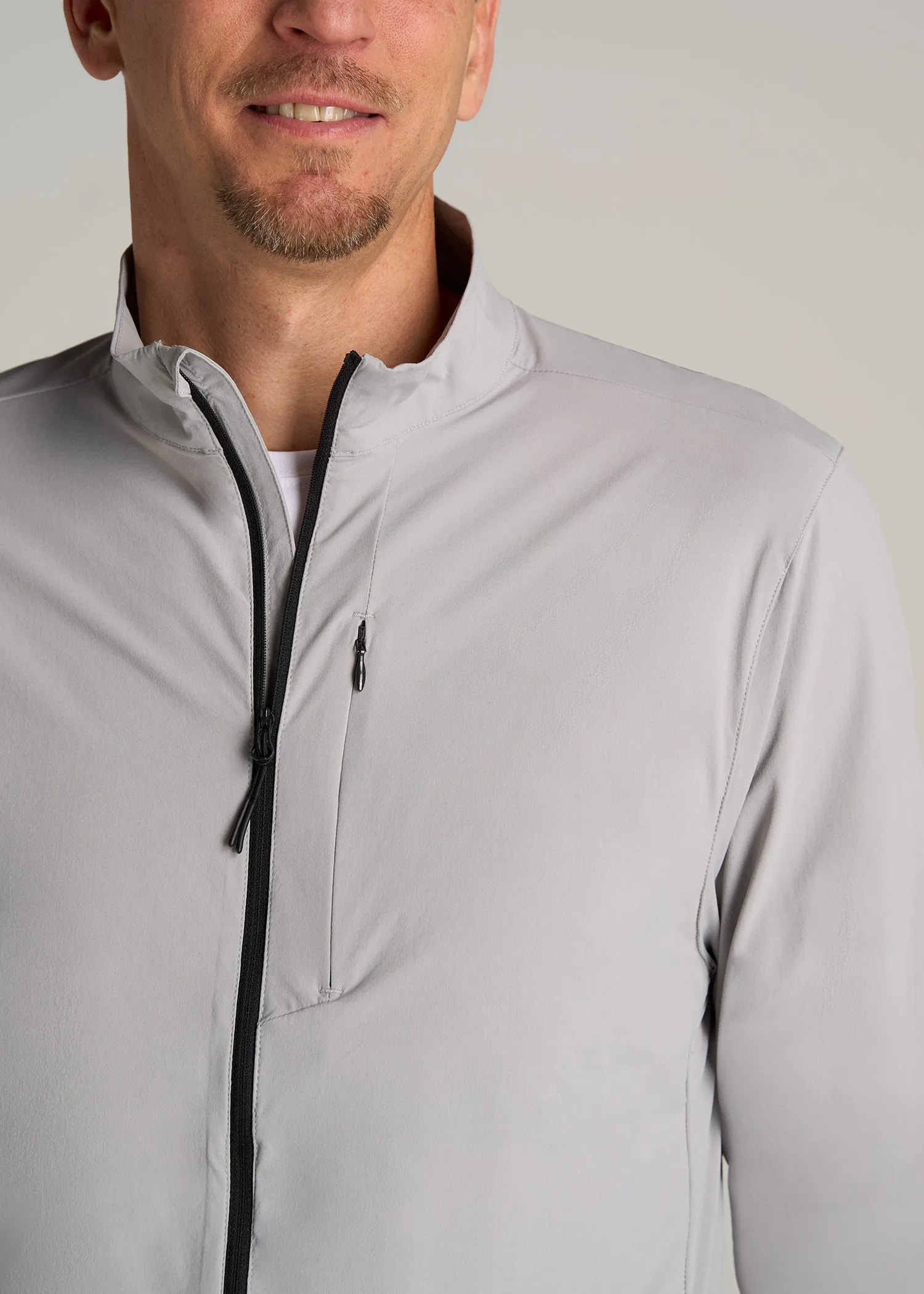 Tall Men's Softshell Jacket for Outdoor Training in Light Grey