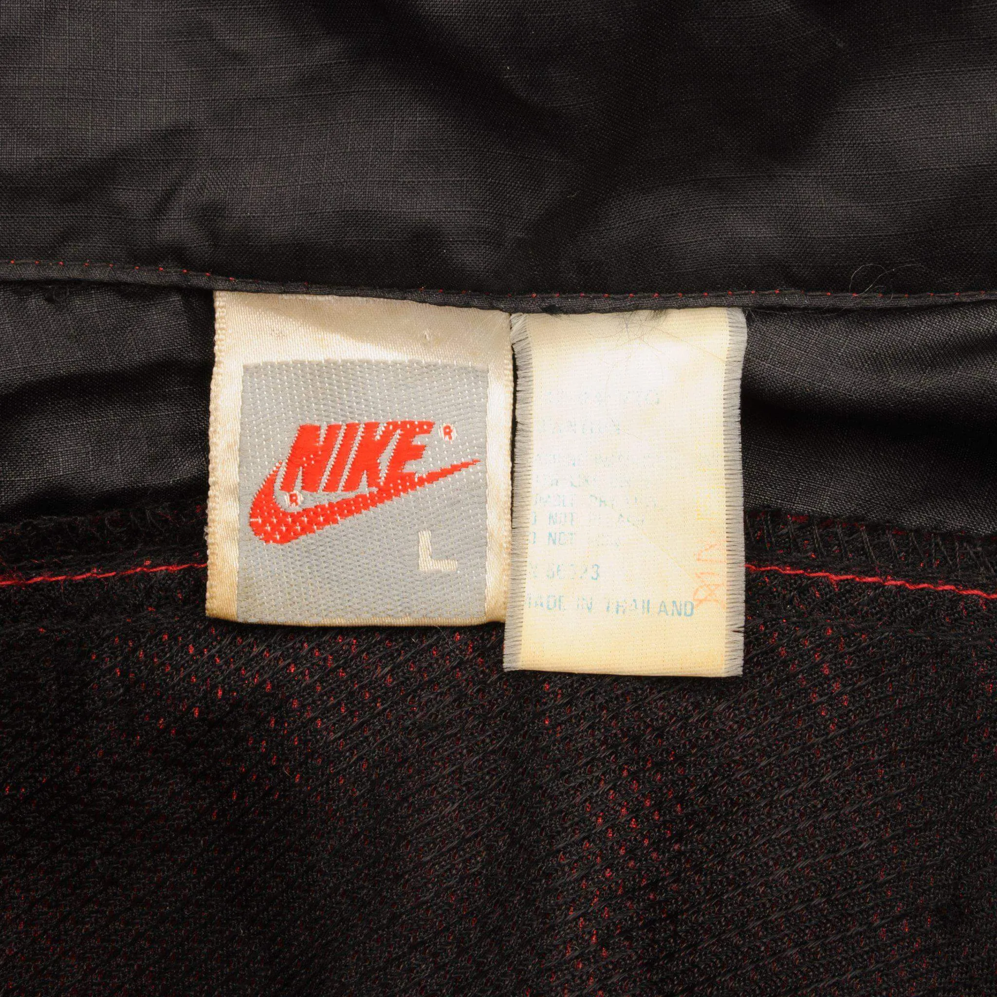 VINTAGE NIKE WINDBREAKER JACKET 90'S SIZE LARGE