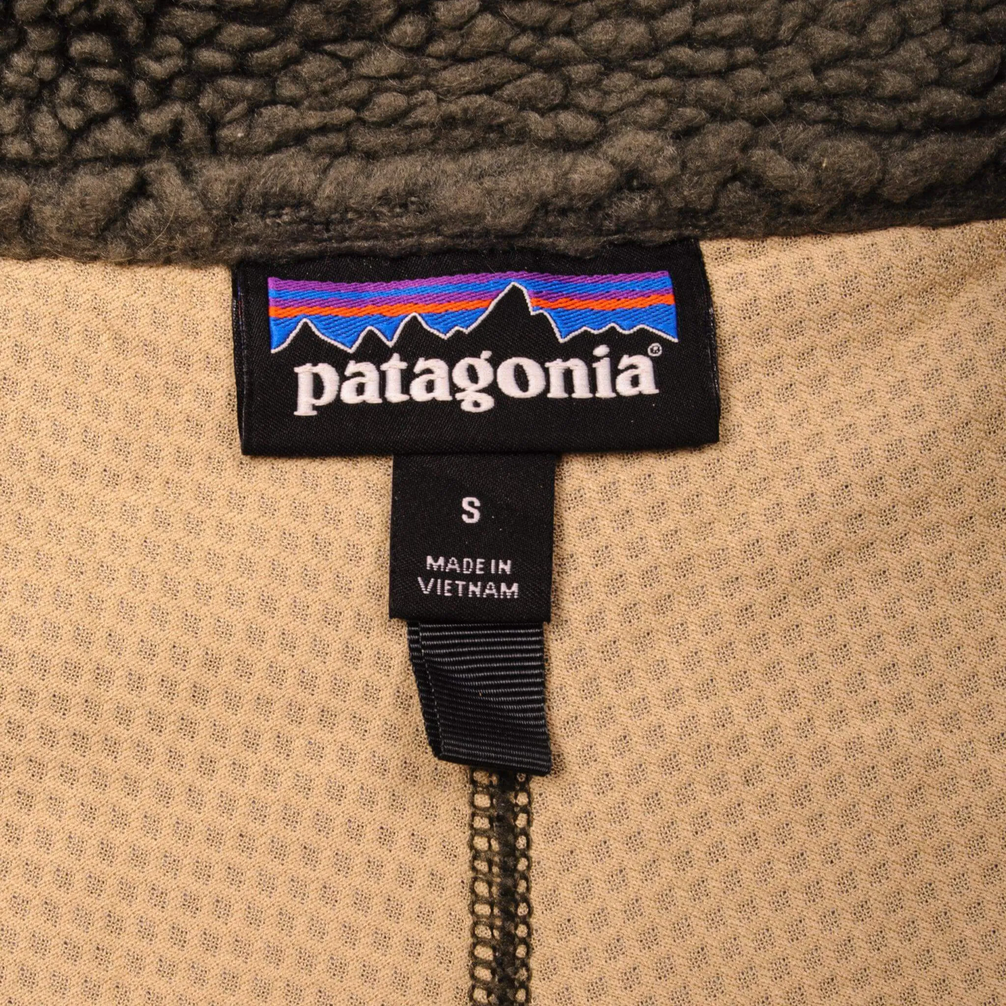 VINTAGE PATAGONIA CLASSIC RETRO-X DEEP PILE JACKET SIZE SMALL