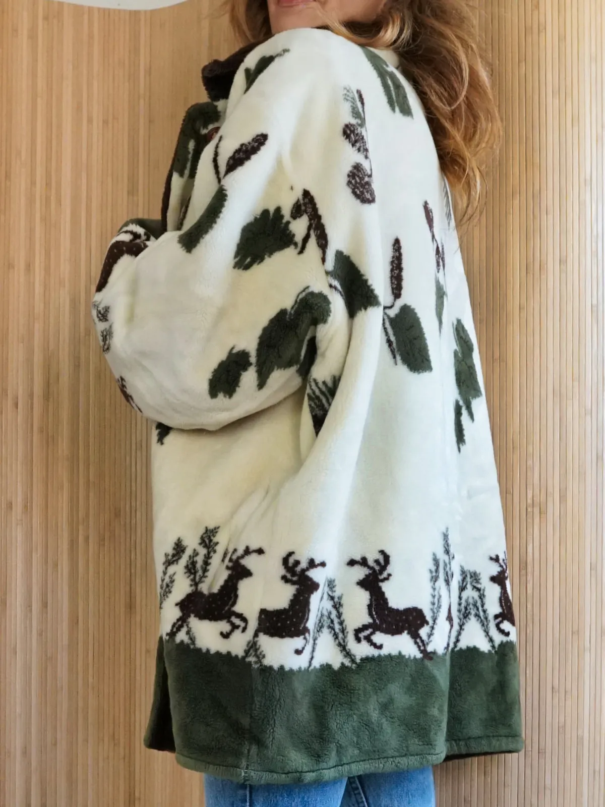 Vintage Plush Fleece Deer Motif Jacket